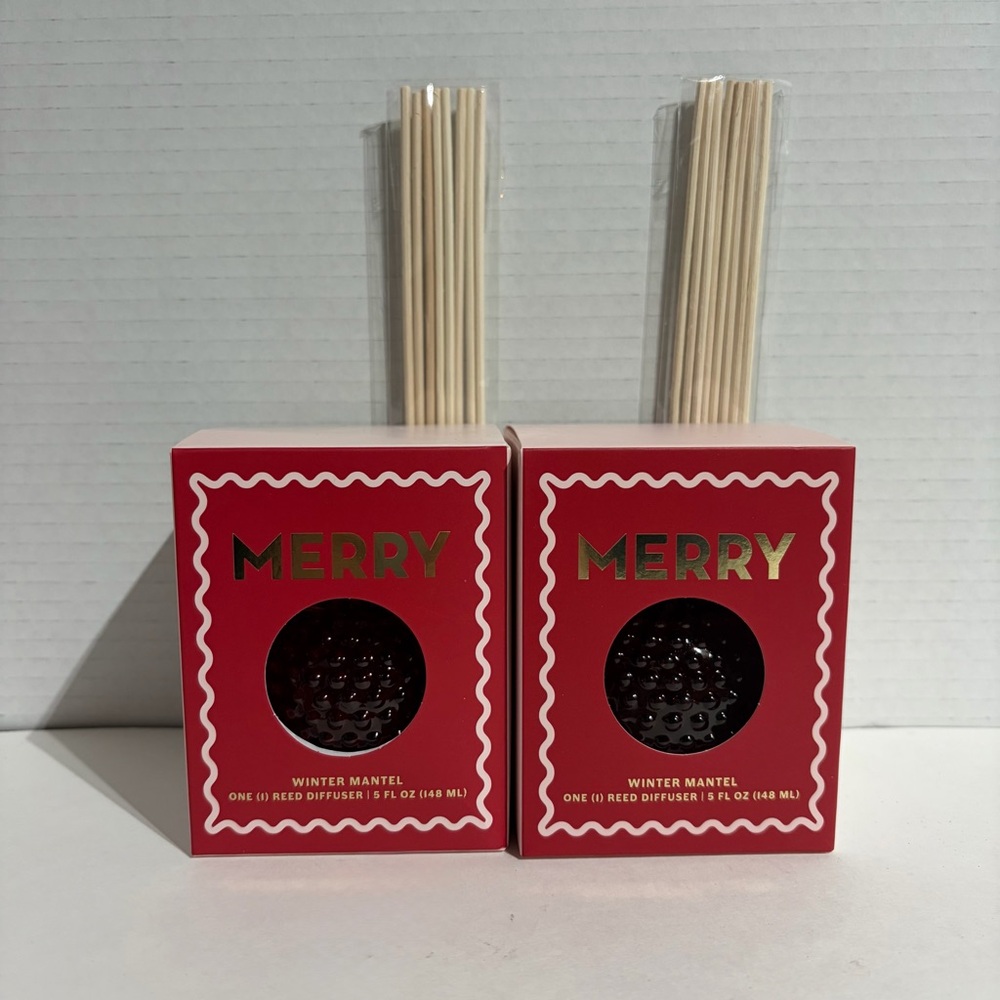 Reed Diffuser Silkcraft HD Designs MERRY Bundle Red Winter Mantel Scent 5oz NEW